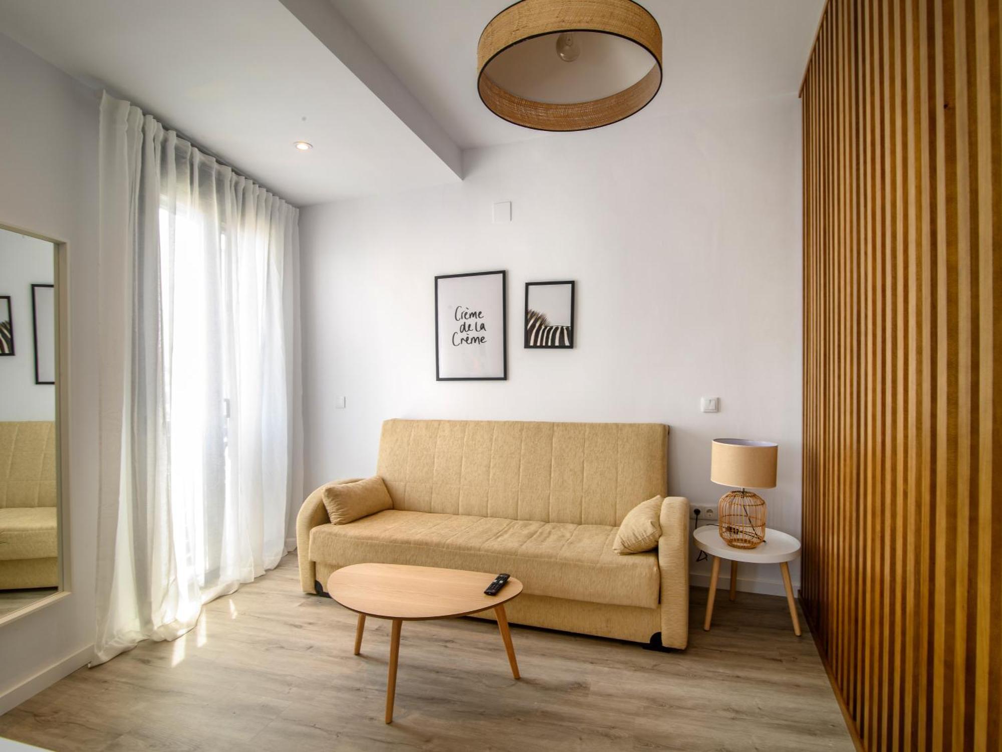 Antonella Suites Fuentes de Andalucia Exterior photo